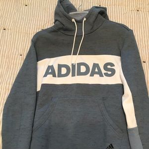 Adidas Sweatshirt